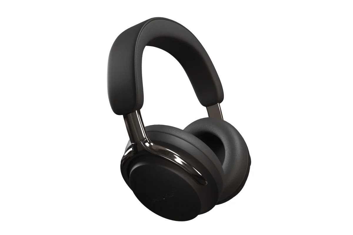 Bose QuietComfort Ultra Noise Cancelling Headphones – $493.00 at eBay